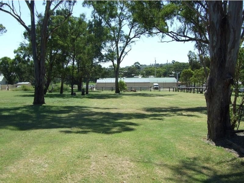 5 Reyburn St, Warwick QLD 4370