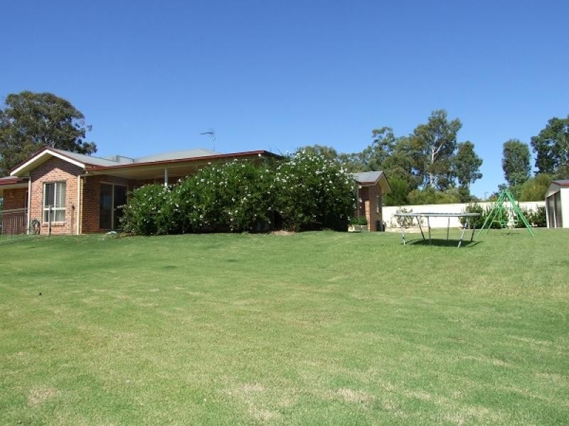 13 Colwar Ct, Warwick QLD 4370
