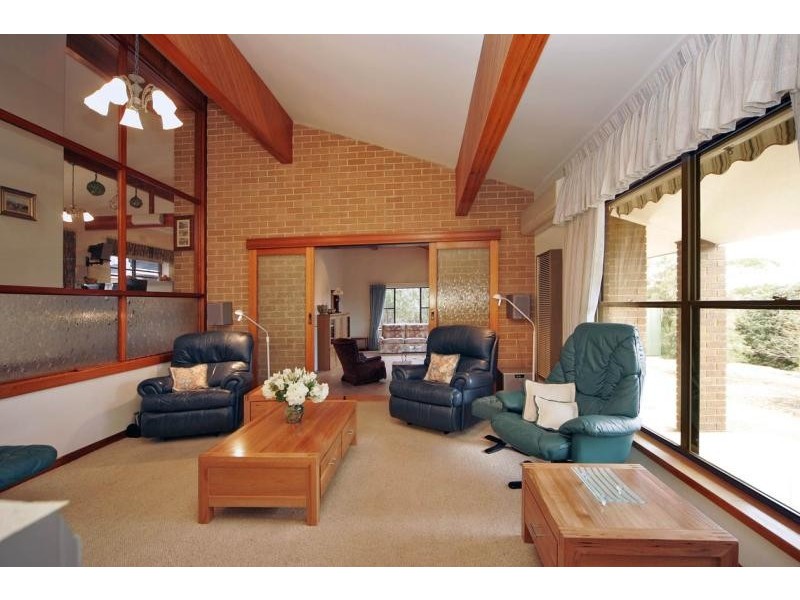 5 SEAVIEW DRIVE, Happy Valley SA 5159