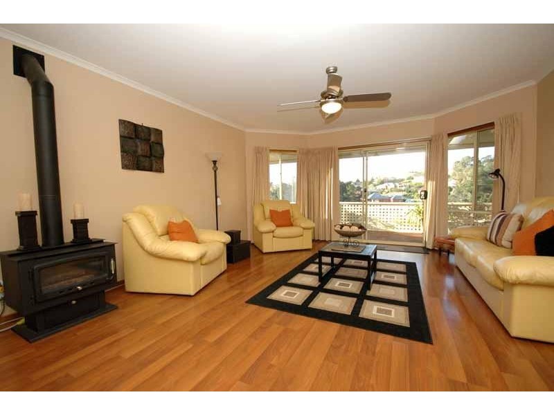 3 BLUE SPRUCE COURT, Aberfoyle Park SA 5159