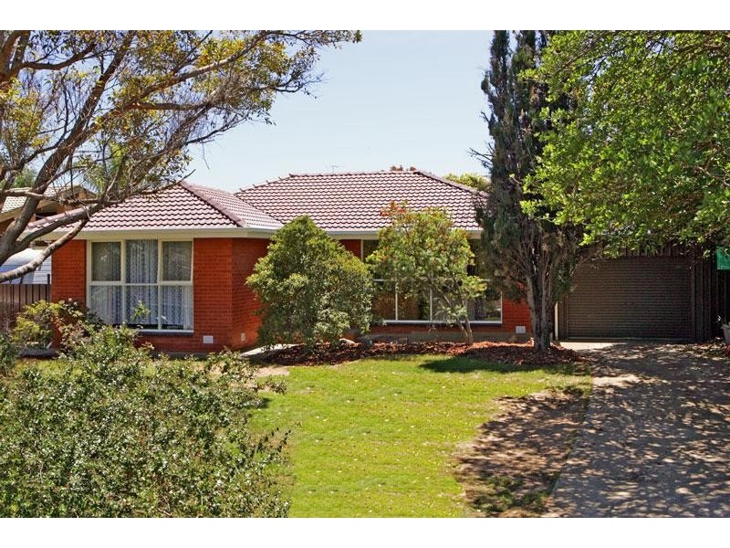 28 RIESLING AVENUE, Reynella East SA 5161