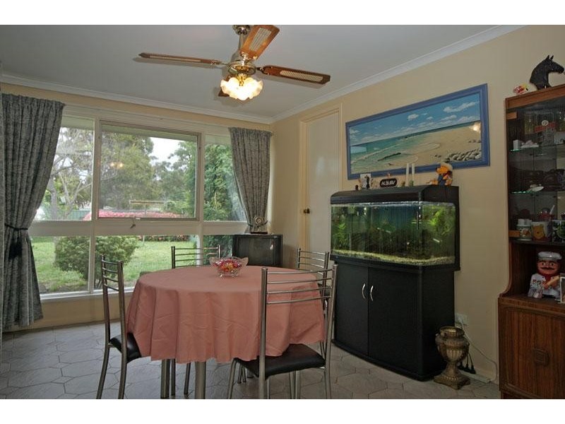 18 CALOMBA CRESCENT, Happy Valley SA 5159