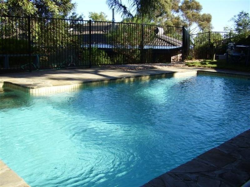 5 ALPINE ROAD, Happy Valley SA 5159