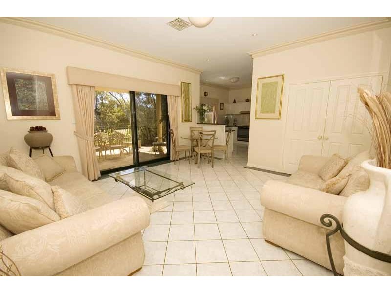 9 NICHOLAS WALK, Aberfoyle Park SA 5159