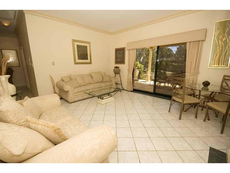 9 NICHOLAS WALK, Aberfoyle Park SA 5159