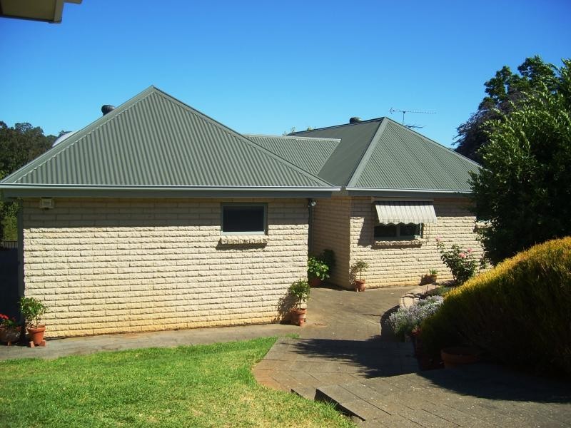 18 GWENDOLINE COURT, Coromandel Valley SA 5051