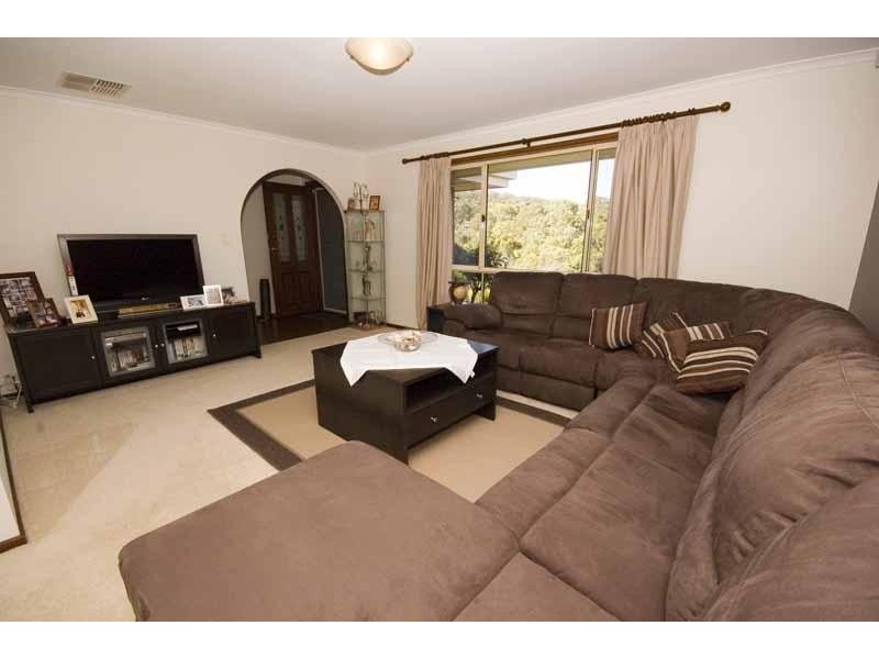 123 HOMESTEAD DRIVE, Aberfoyle Park SA 5159