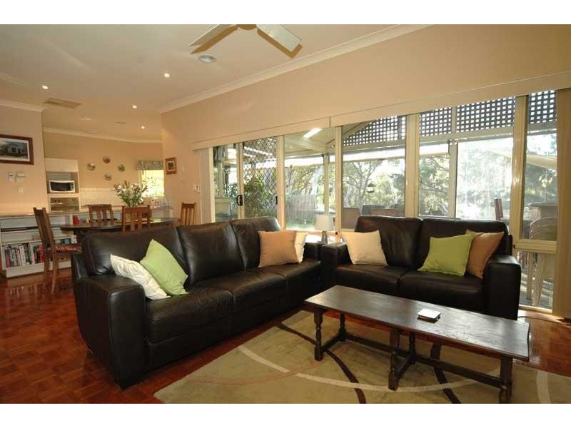 17 MARGARET CUTTEN GROVE, Aberfoyle Park SA 5159