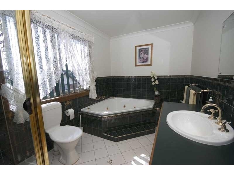 6 Pimelea Crescent, Flagstaff Hill SA 5159