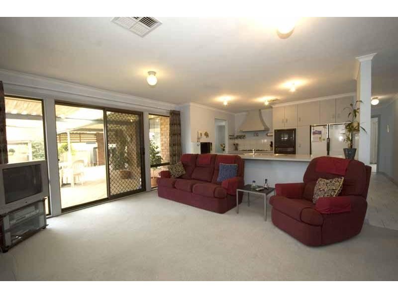 23 JAIMEY GROVE, Aberfoyle Park SA 5159