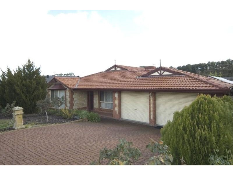 21 Nicholas Walk, Aberfoyle Park SA 5159