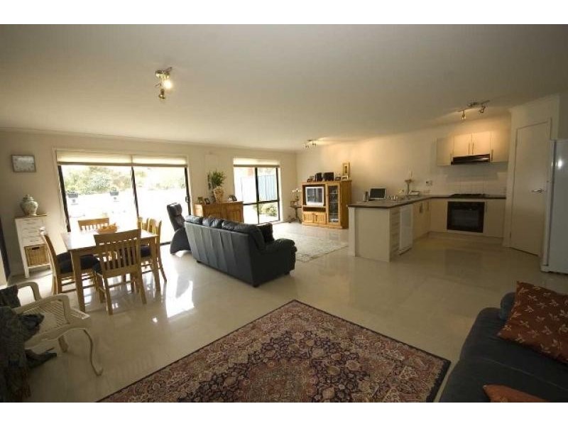 26 Pinnacle Crescent, Flagstaff Hill SA 5159