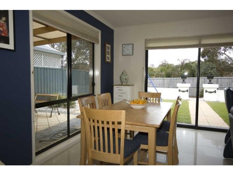 26 Pinnacle Crescent, Flagstaff Hill SA 5159