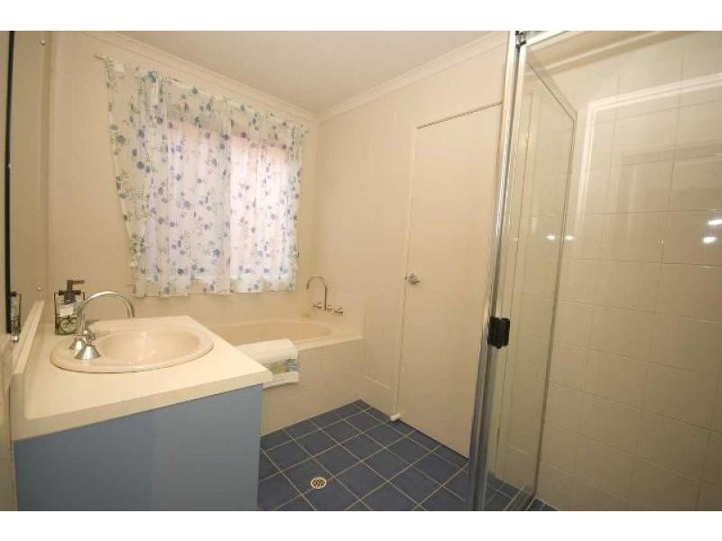 26 Pinnacle Crescent, Flagstaff Hill SA 5159