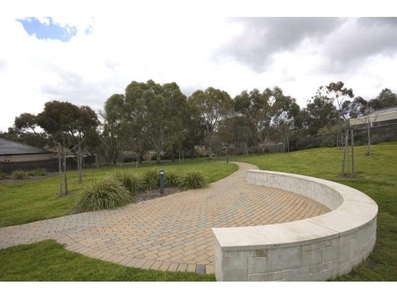 26 Pinnacle Crescent, Flagstaff Hill SA 5159