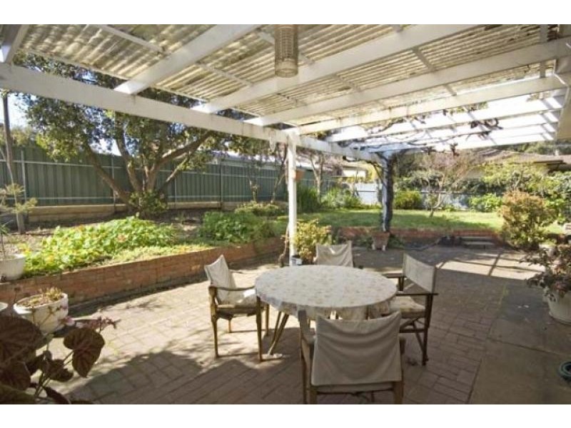 16 Roxanne Avenue, Aberfoyle Park SA 5159