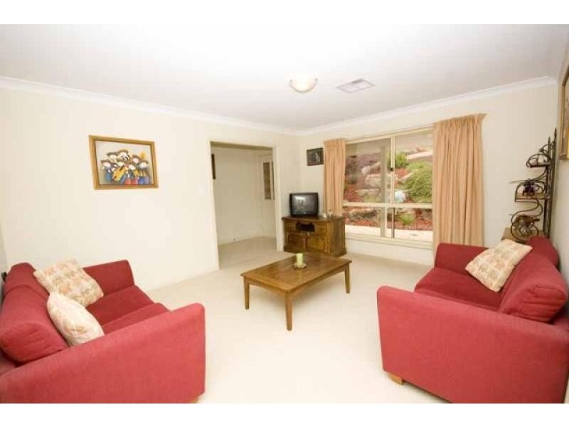 3 Jerilderie Drive, Happy Valley SA 5159