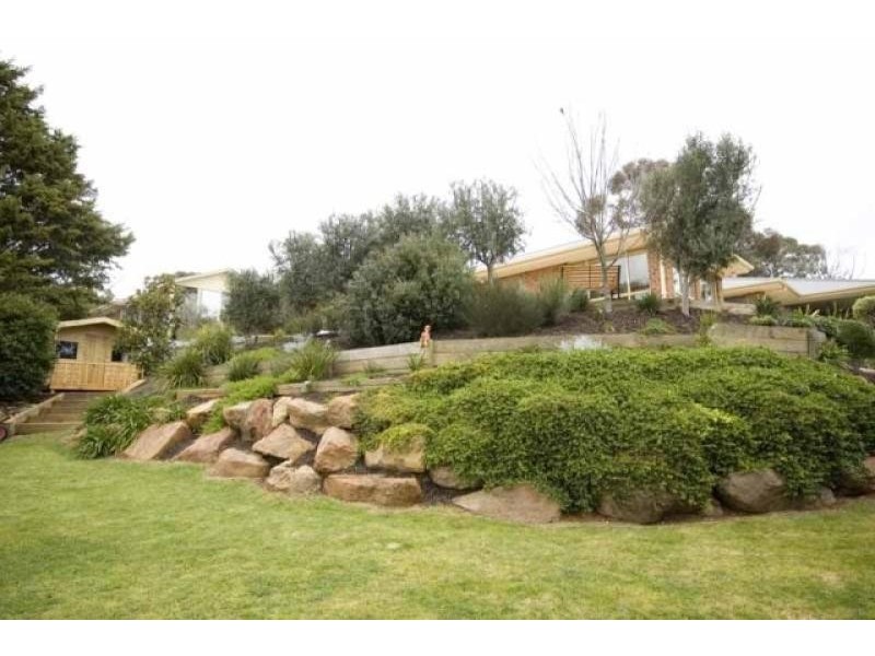 3 Jerilderie Drive, Happy Valley SA 5159