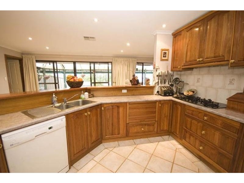 11 Tamarind Walk, Aberfoyle Park SA 5159