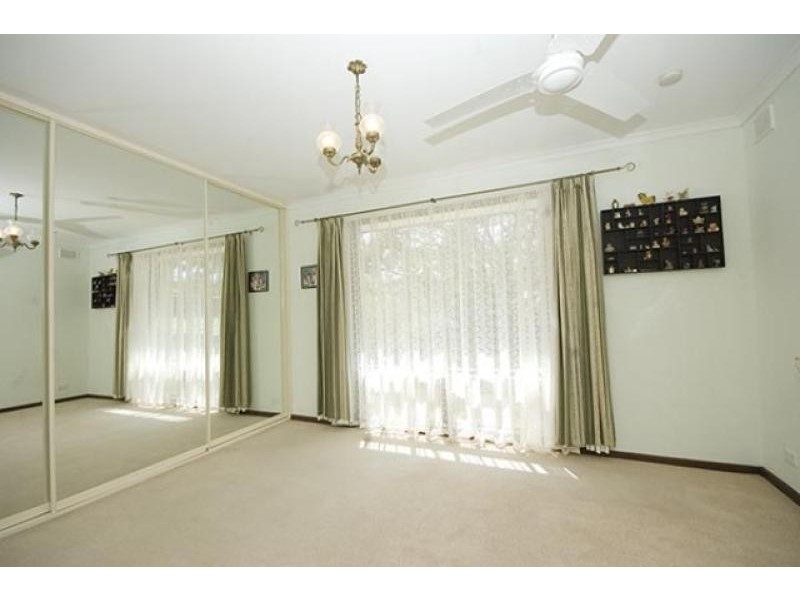 2 Caroline Street, Flagstaff Hill SA 5159