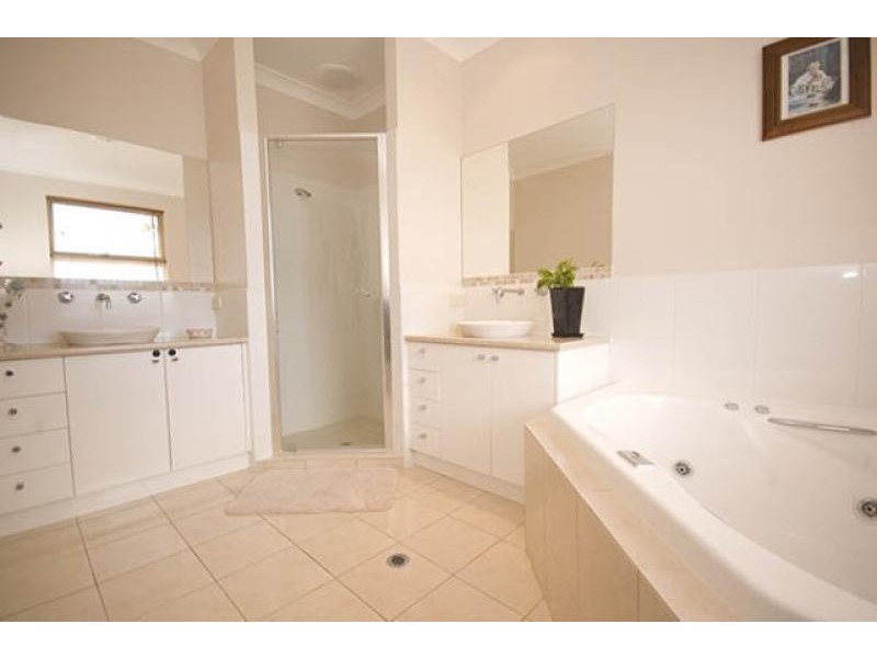 18 Blackwood Park Boulevard, Craigburn Farm SA 5051