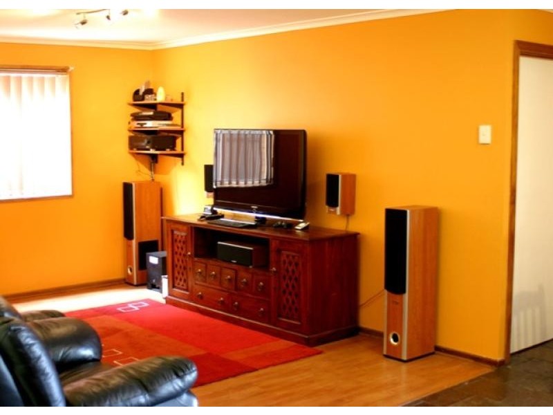 3 Allman Avenue, Woodcroft SA 5162