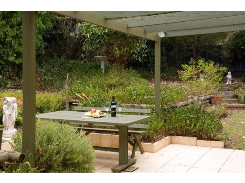 16 Ernest Crescent (Corner of Lawson Avenue), Happy Valley SA 5159