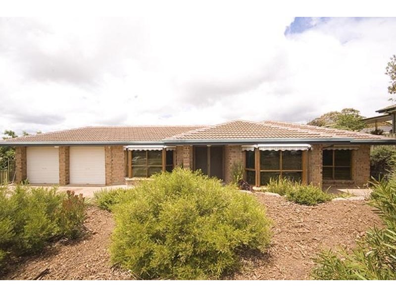 15 Greenfield Rise, Aberfoyle Park SA 5159