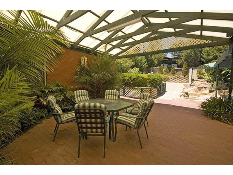 3 Caspian Court, Woodcroft SA 5162