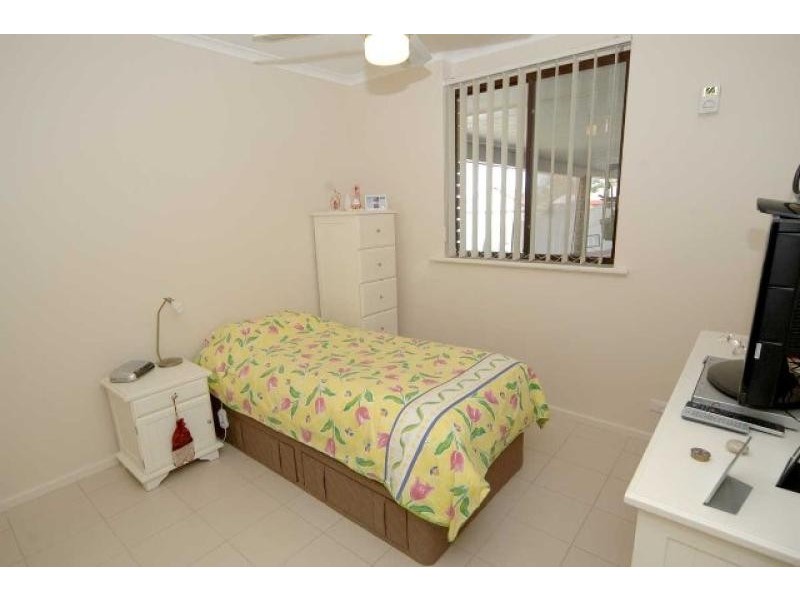 10 Roxanne Street, Happy Valley SA 5159