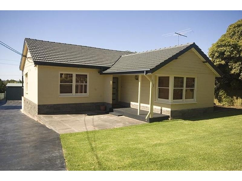 25 Chandada Street, Seaview Downs SA 5049