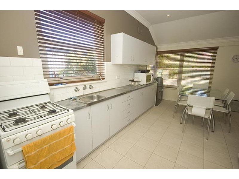 25 Chandada Street, Seaview Downs SA 5049