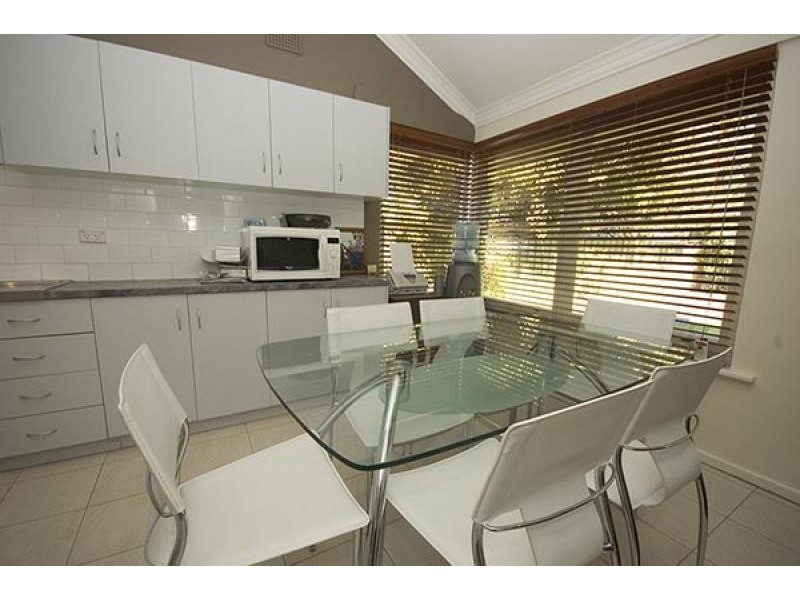 25 Chandada Street, Seaview Downs SA 5049