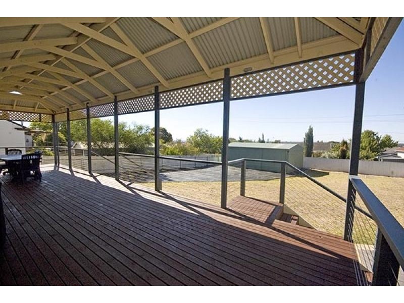 25 Chandada Street, Seaview Downs SA 5049