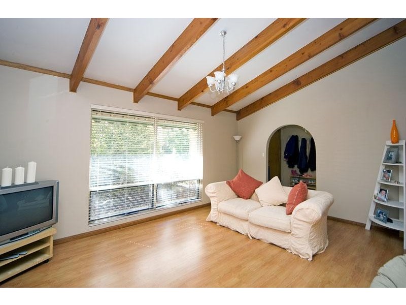 36 Jade Crescent, Happy Valley SA 5159