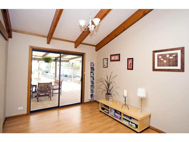 36 Jade Crescent, Happy Valley SA 5159