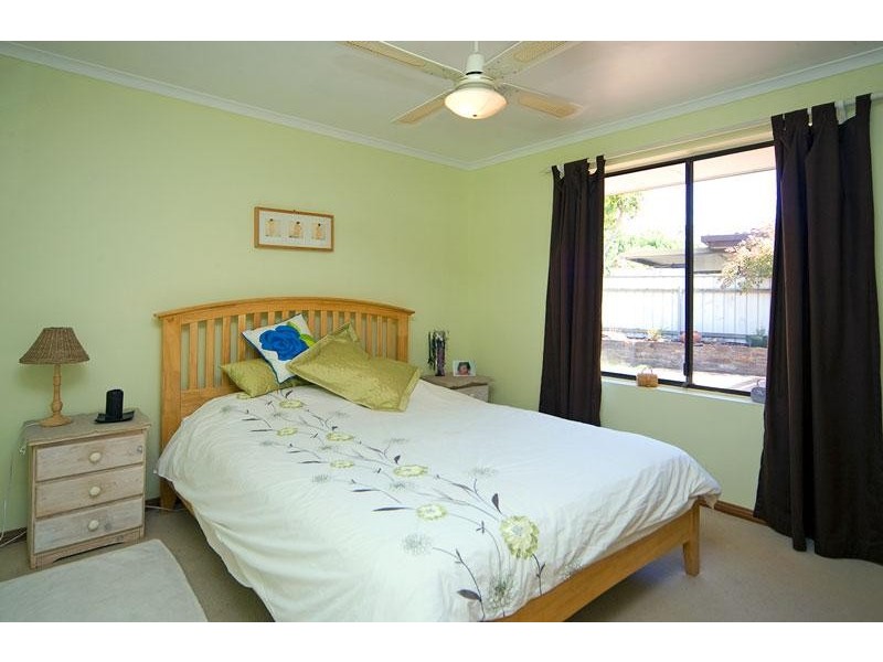 36 Jade Crescent, Happy Valley SA 5159