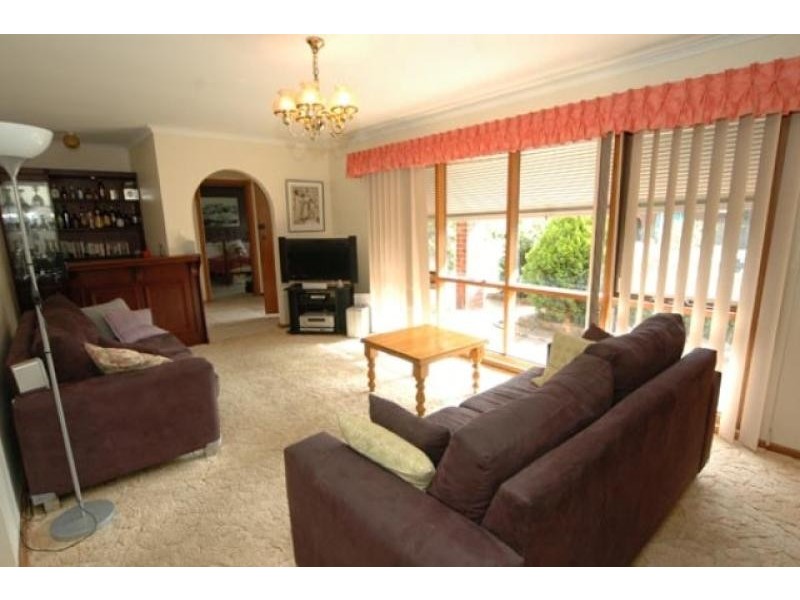 13 Sunset Court, Aberfoyle Park SA 5159