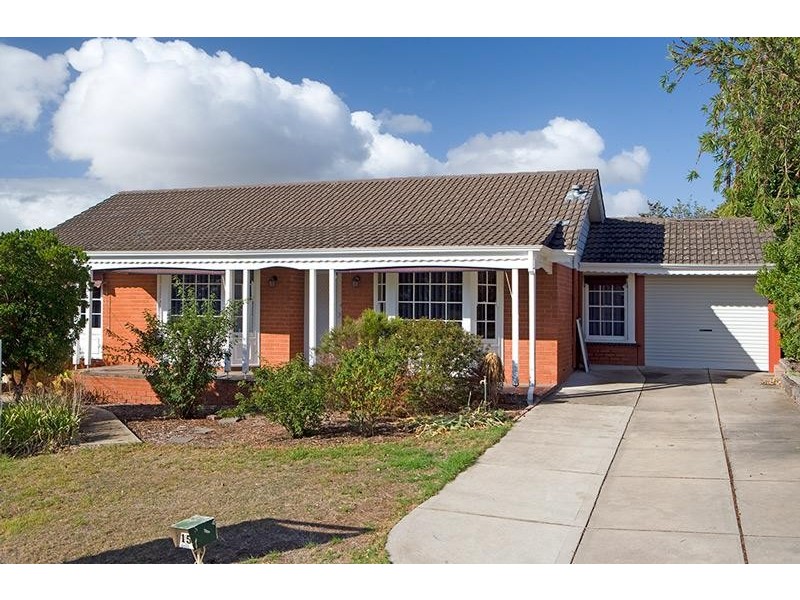 15 Glenburnie Street, Happy Valley SA 5159