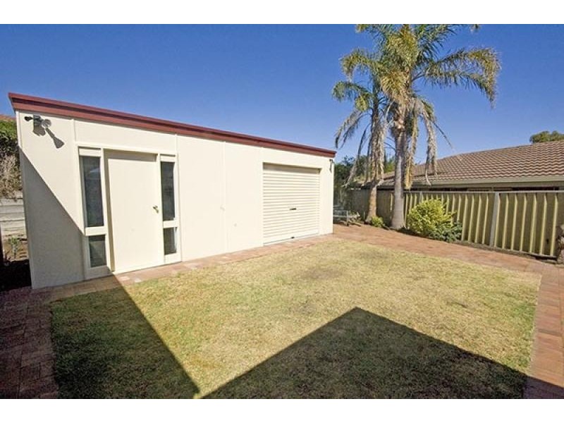 14 Cornwall Court, Woodcroft SA 5162