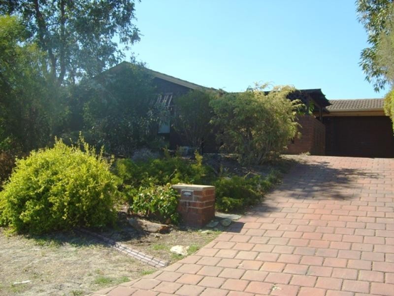 13 Idlewild Avenue, Aberfoyle Park SA 5159