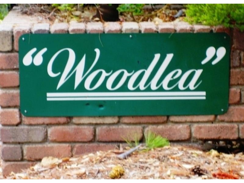 11 Horseshoe Drive, Aberfoyle Park SA 5159