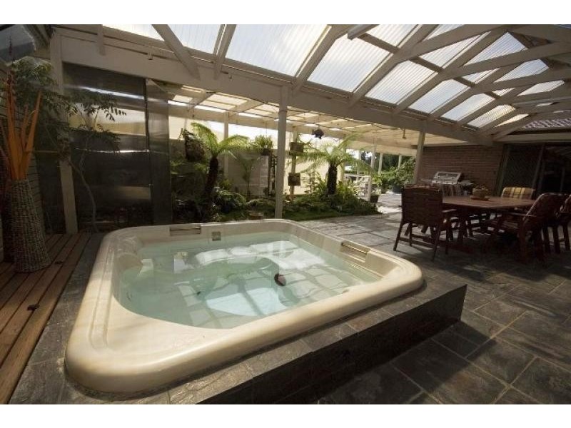 57 Pine Drive, Aberfoyle Park SA 5159