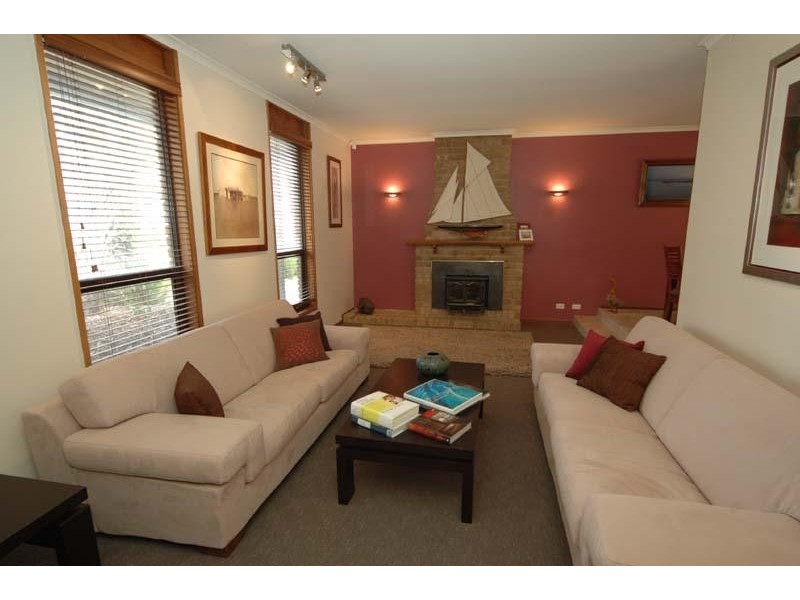 11 Nickel Drive, Aberfoyle Park SA 5159