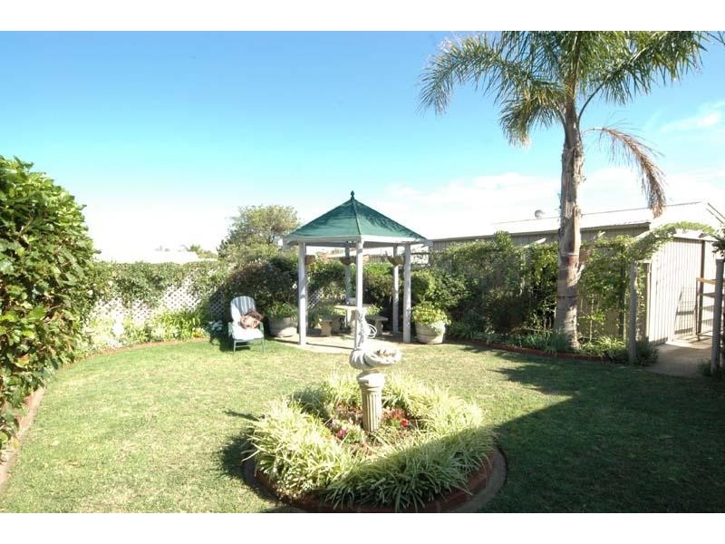 3 Albatross Grove, Seaford Rise SA 5169