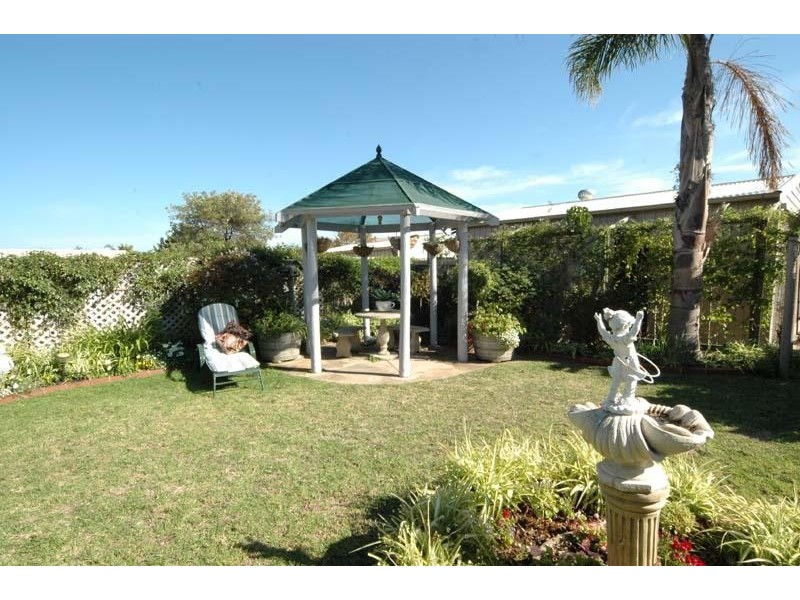 3 Albatross Grove, Seaford Rise SA 5169