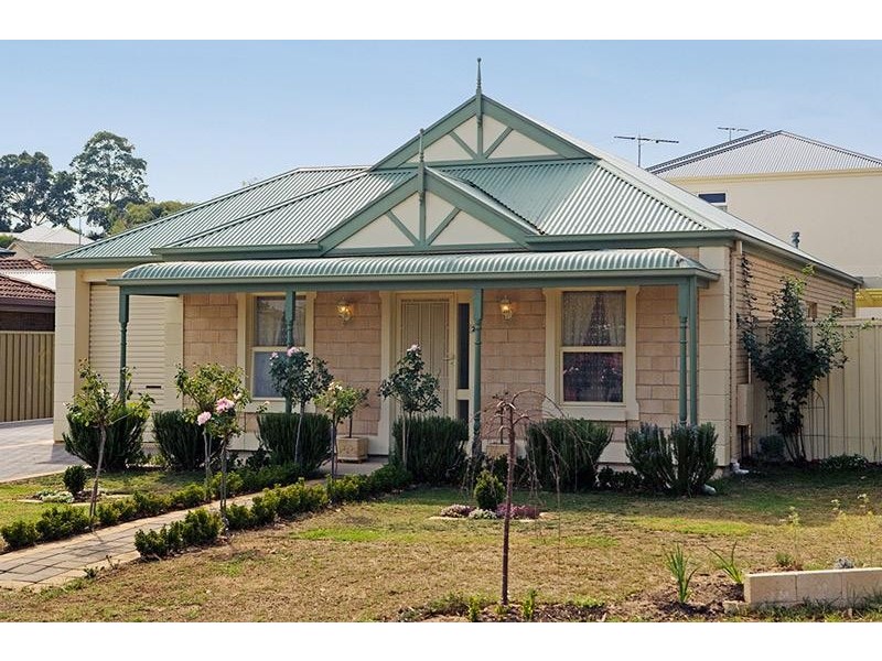 2 Estate Drive, Flagstaff Hill SA 5159