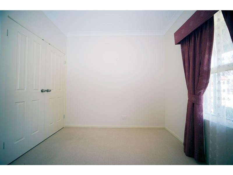 2 Estate Drive, Flagstaff Hill SA 5159