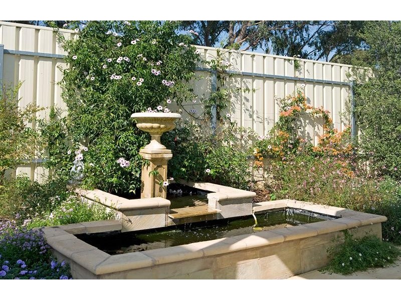 2 Estate Drive, Flagstaff Hill SA 5159