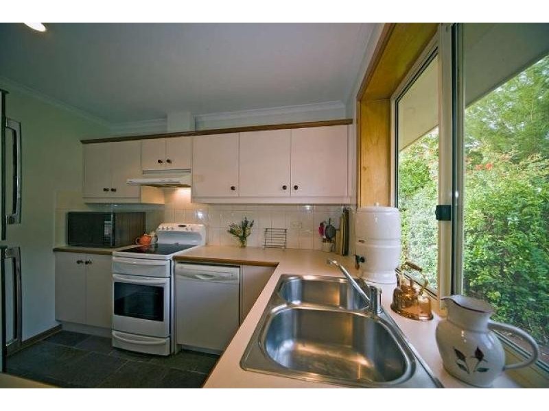 21 Topaz Drive, Flagstaff Hill SA 5159